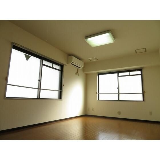 ダイヤモンドレジデンス南大塚の居間・リビング