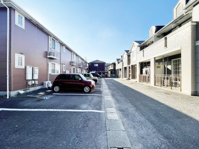 シルエット　プリンセスＡの駐車場