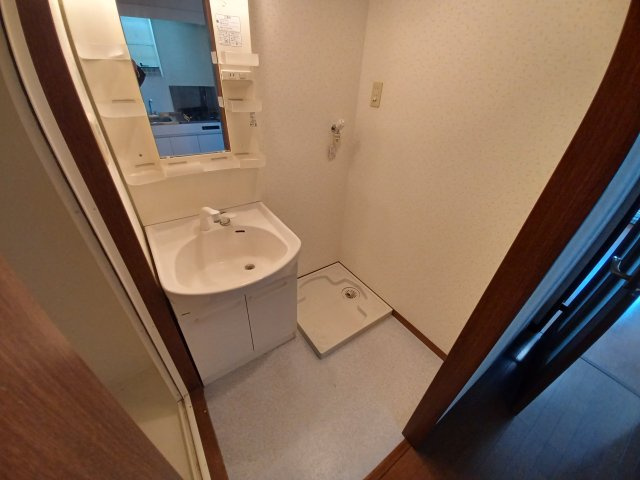 アンプルールフェール CREDO KAWAGUCHIの洗面所