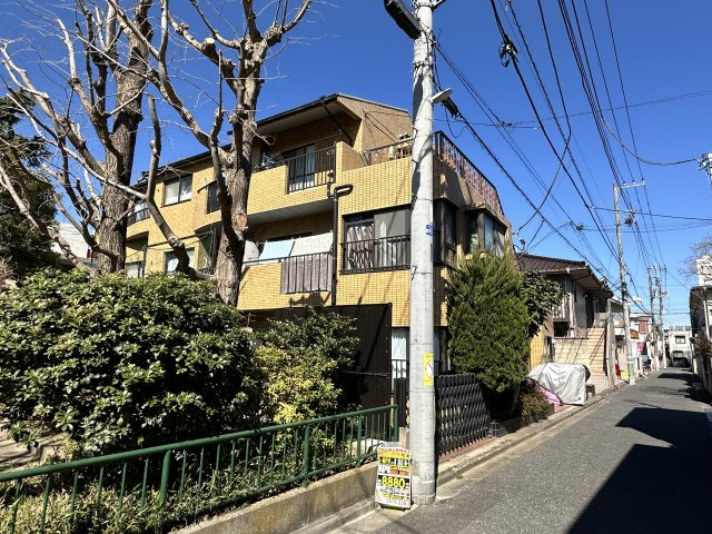 ラ・ベルセゾンの外観