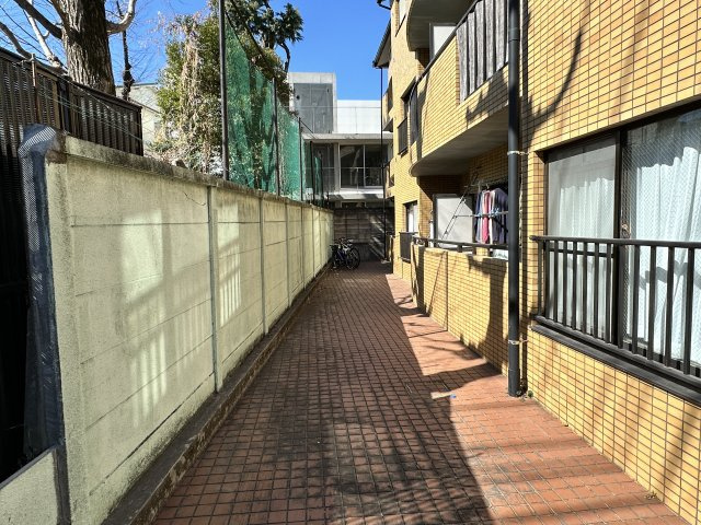 ラ・ベルセゾンのその他