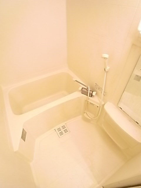 アドバンス三宮Ⅲリンクスの浴室