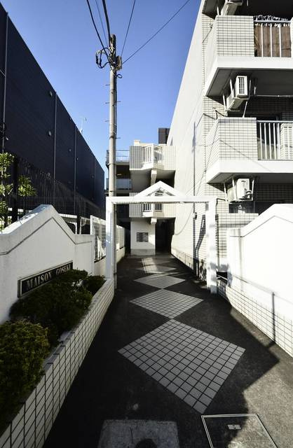 メゾンゴセキのエントランス