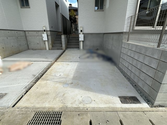 明石市太寺天王町新築戸建2号棟の駐車場