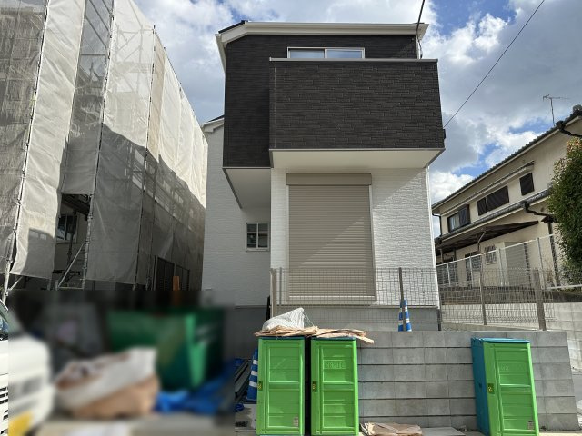 明石市太寺天王町新築戸建2号棟の前面道路含む現地写真|2025年10月12日撮影