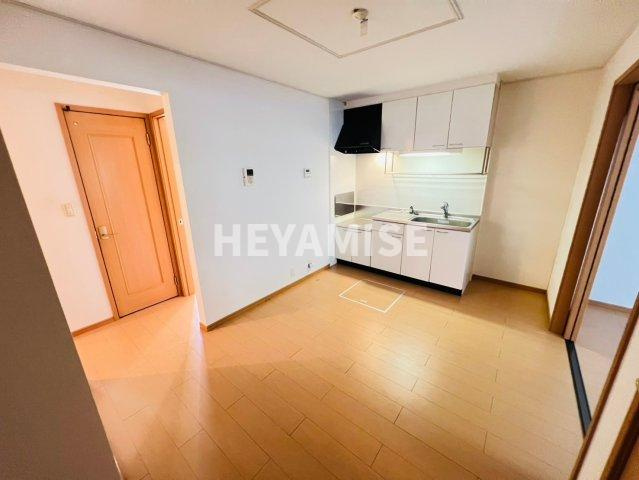 アザレアの居間・リビング|※同物件同室タイプの写真でございます※現況を優先します※