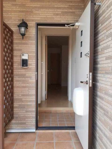 フルール・ソレイユ　Ⅰのエントランス