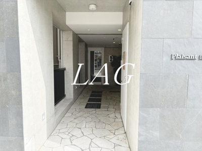 【エントランス】 | プレゾン国立 | エントランスです。