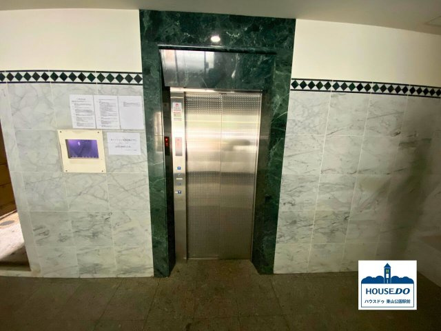 【駅近】3方角住戸！ペット可♪プレサンス栄メディパークのその他共用部分|エレベータ完備