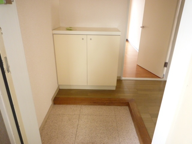 シェル井野の玄関
