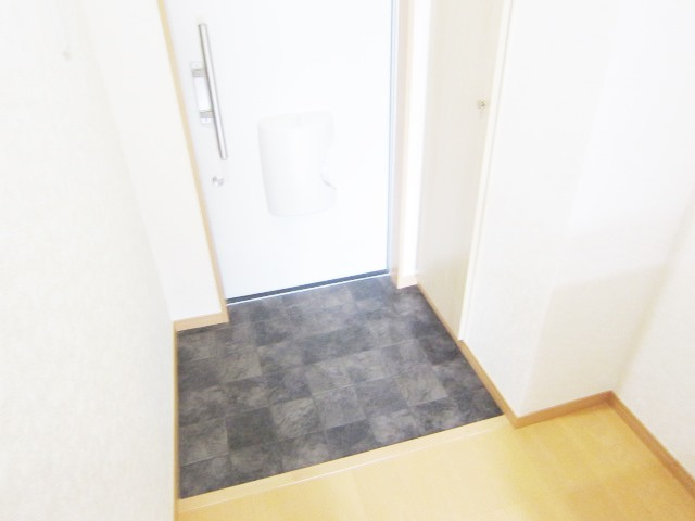 アムール　奏の玄関|※別号室の参考写真です。