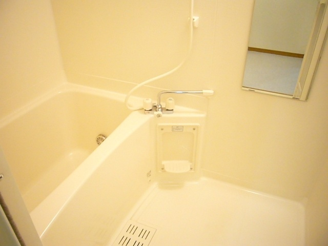 アムールボワの浴室|※別号室の参考写真です※