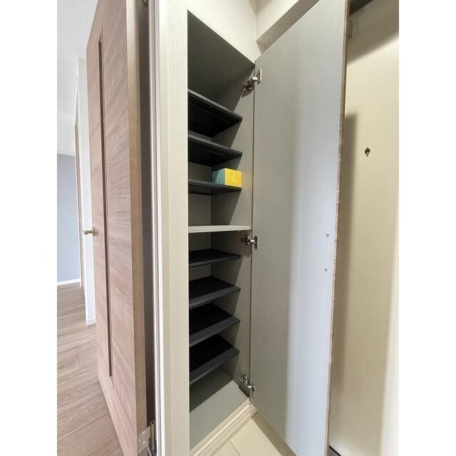 アルファコート西川口２７の収納