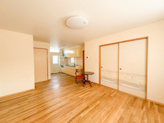 【居間・リビング】 | ⼾建（⼿稲区前⽥６条１６丁⽬）