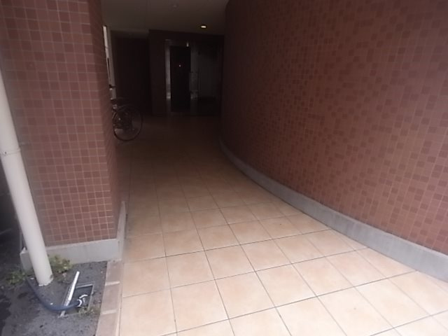 ラージヒル神戸駅西の外観