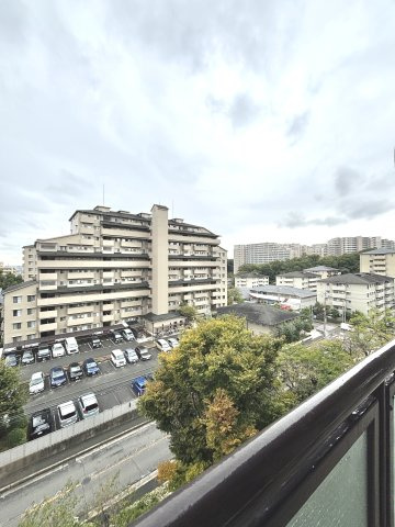 メゾン千里丘K棟の展望