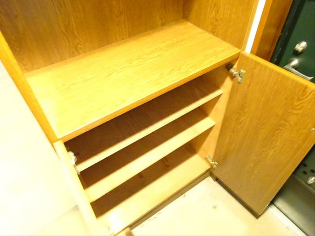 カーサヒビヤの玄関