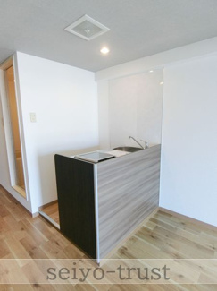 【内装】 | プラスパー東雲