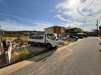 【前面道路含む現地写真】 | LiveleGarden守山区笹ヶ根全３棟【仲介手数料無料　吉根小　吉根中】 | LINEから簡単お問合せ可能！
友達検索で@nqk7328tです！。