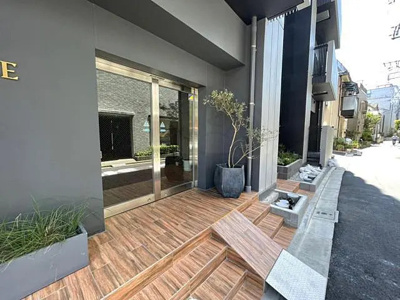 【エントランス】 | ラ・ブークル