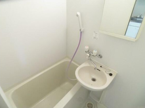 スリーワンの浴室