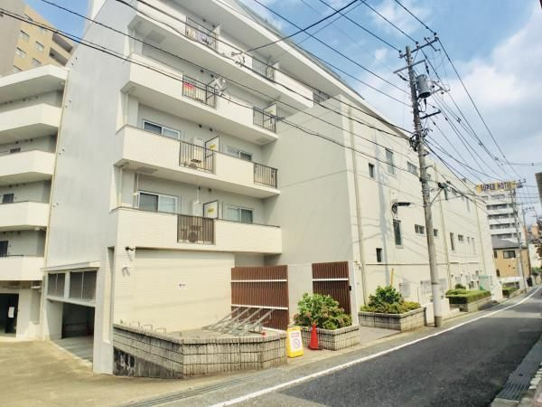 レジデンス・エイノ