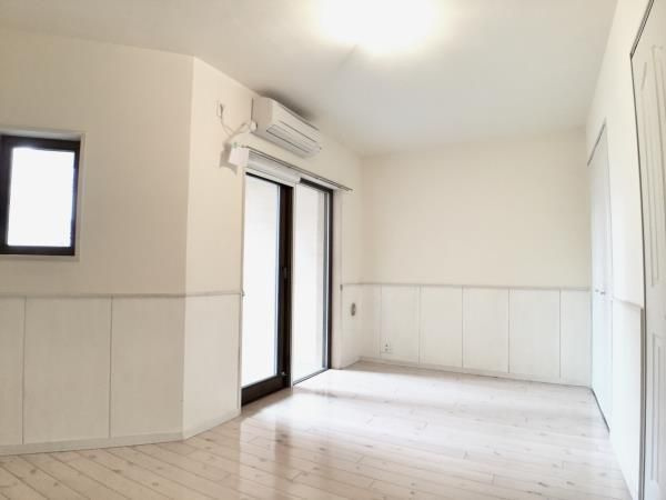 ユンヌフィーユの寝室