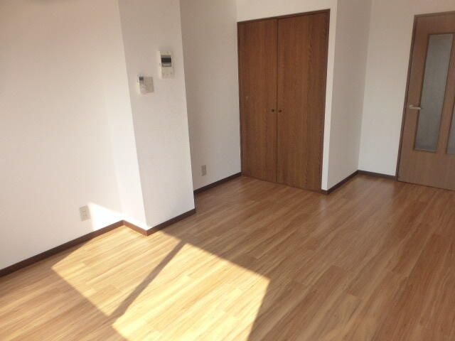 コバハイツ石神井Ⅱ　４０４