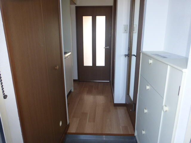 コバハイツ石神井Ⅱ　４０４の玄関