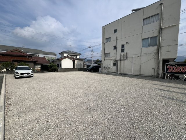 井上町土地の外観