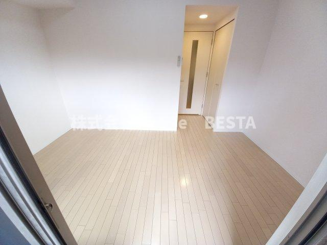 エステムプラザ神戸西Ⅴミラージュの居間・リビング