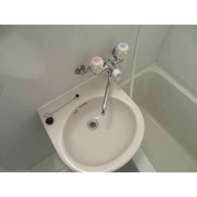 スリーワンの洗面所