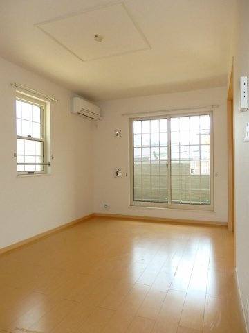 アプリコット　Ｃの居間・リビング