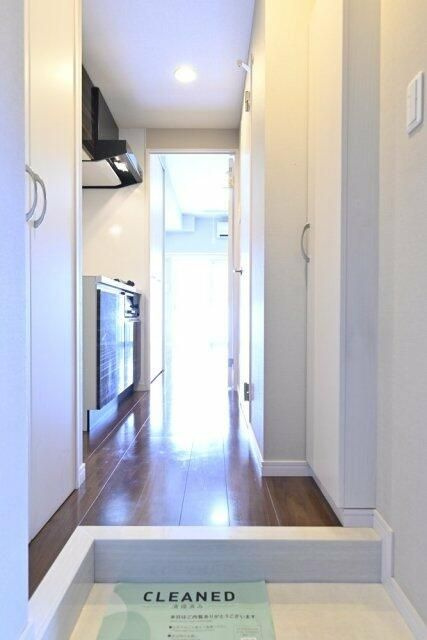 プレールドゥーク西川口の玄関