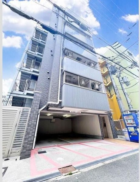 グランパシフィック十三