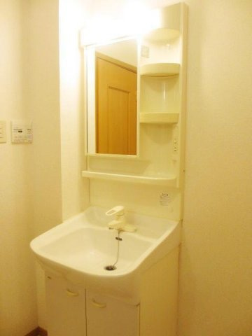 【洗面所】