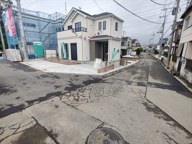【前面道路含む現地写真】の画像
