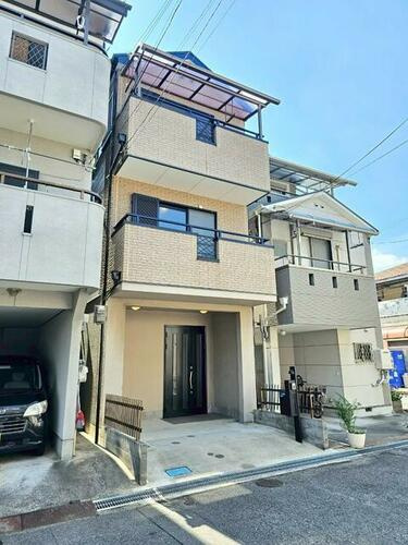 泉町1丁目　中古一戸建ての外観|新しい生活にいかがでしょうか？外観はお住まいの顔になります。こだわりたいポイントですね。外壁塗装や屋根塗装のご相談も承っております。
■現地内覧・資金計画相談・住宅ローン相談もお問合せ受付中■