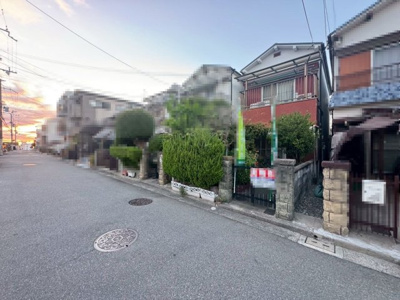 【前面道路含む現地写真】 | 平岡町　売土地 | 自由設計対応ですので、お好きな間取りで個性あふれる住まいにしてくださいね！