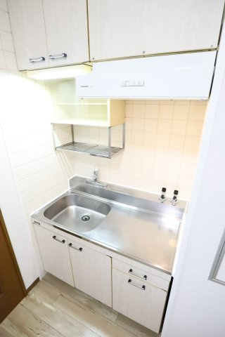 大阪市都島区都島南通２丁目の賃貸マンションのキッチン