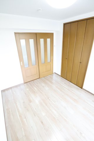 大阪市都島区都島南通２丁目の賃貸マンションの寝室