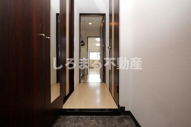 グランシス天満橋の玄関