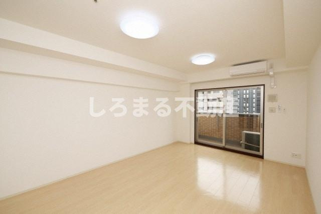 グランシス天満橋の居間・リビング