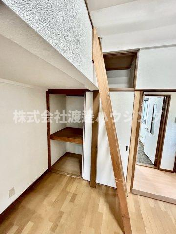 西宮市東鳴尾町１丁目の一戸建ての収納