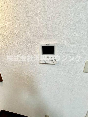 西宮市東鳴尾町１丁目の一戸建てのセキュリティ|TVモニターホン付き