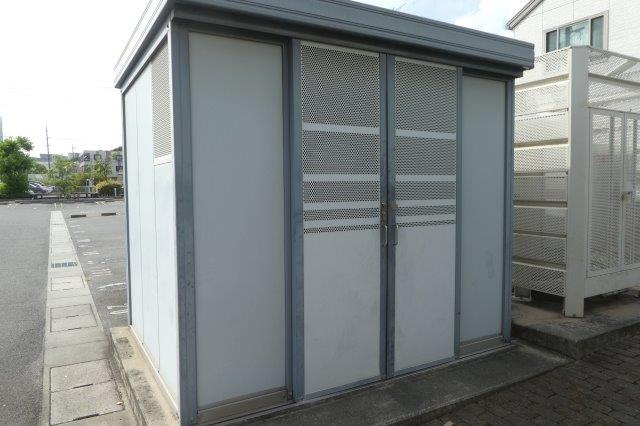 グランマスト笹沖Bのその他共用部分|敷地内専用ゴミステーション