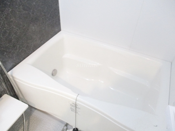 ヴィラージュ志伊Ⅲの浴室|ゆったりとしたお風呂☆