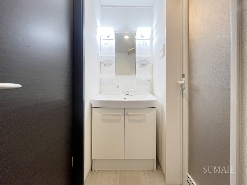 ヴィラージュ志伊Ⅲの独立洗面台|独立洗面台です☆