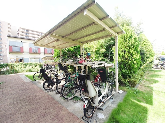 ヴィラージュ志伊Ⅲのその他|駐輪スペースです☆