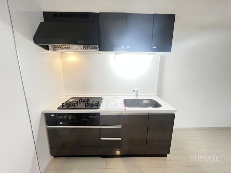 ヴィラージュ志伊Ⅲのキッチン|お料理しやすいキッチンです☆